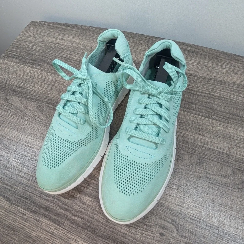 Vionic Joey Mint Green Perforated Athleisure Sneakers Size 7‎ Athletic Shoes
